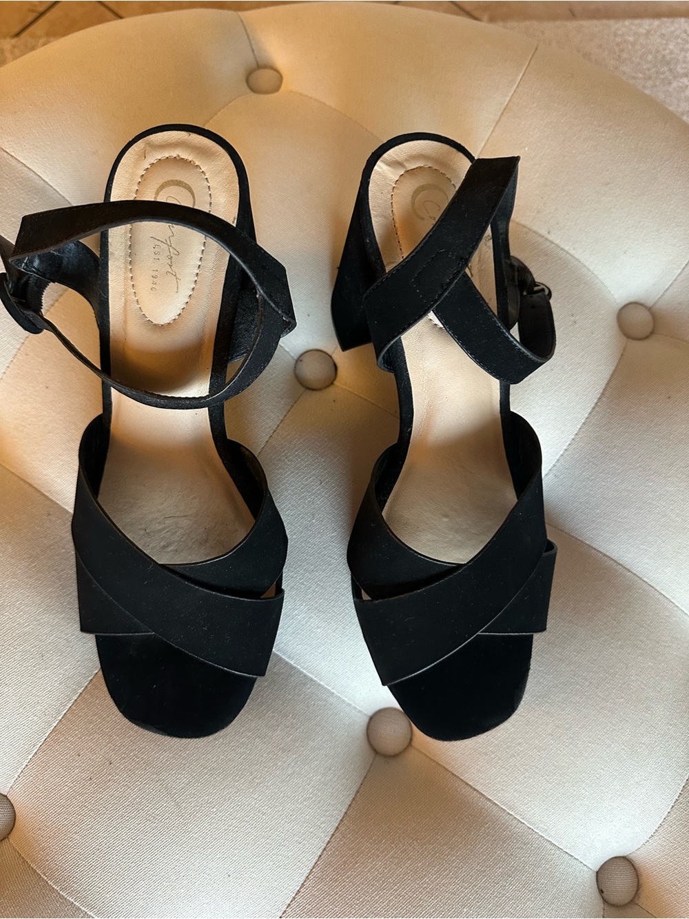 Black Crisscross Block Heel Sandals